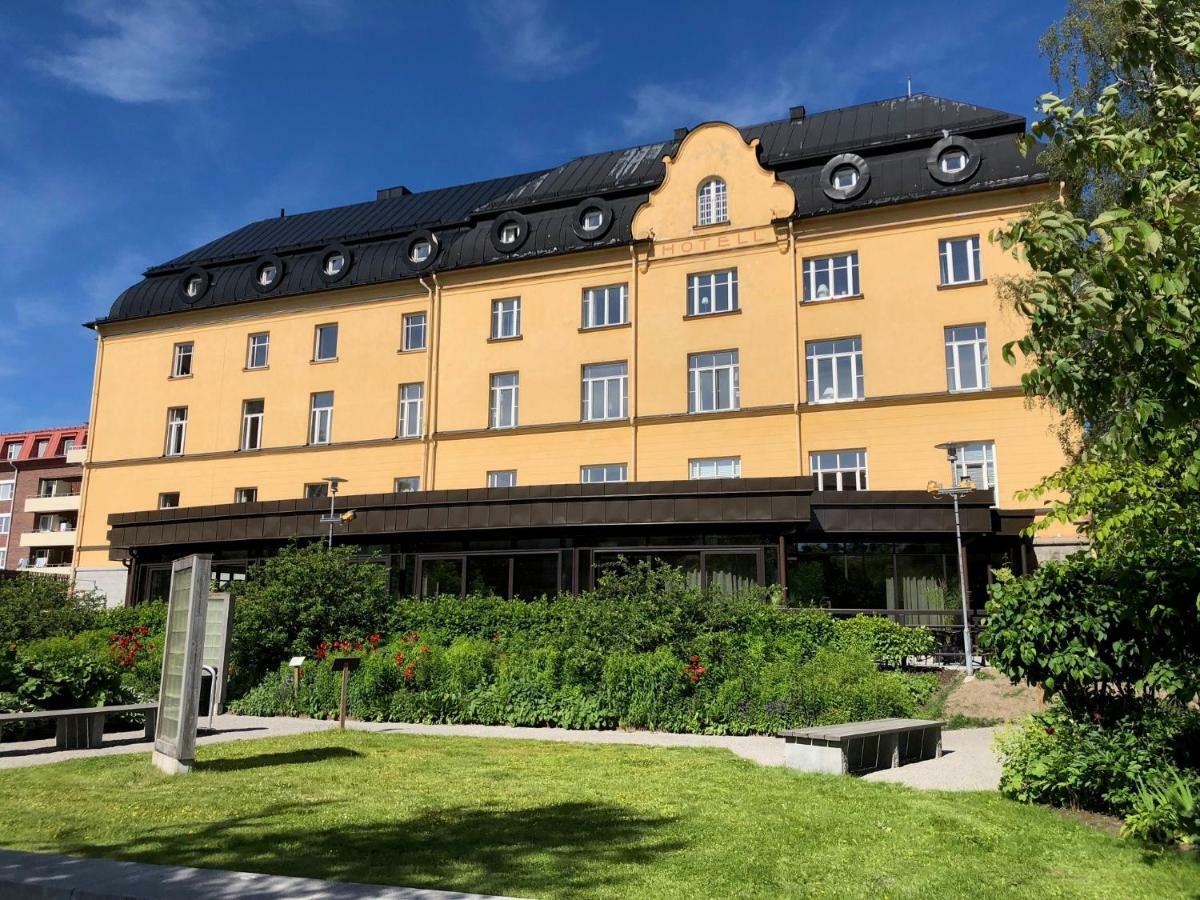 Pitea Stadshotell エクステリア 写真